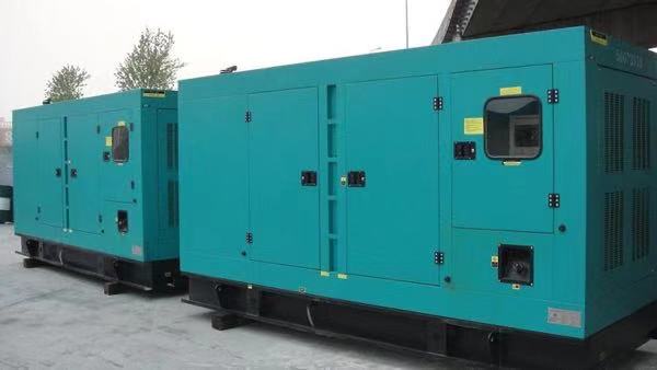 射阳康明斯400kw大型柴油二手发电机组